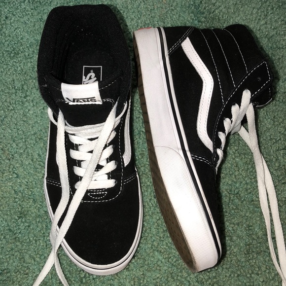 size 4 high top vans